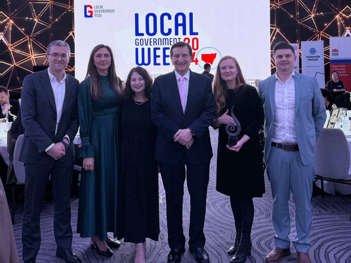 Council staff with Minister for Local Government at Local Government Week Awards 2024